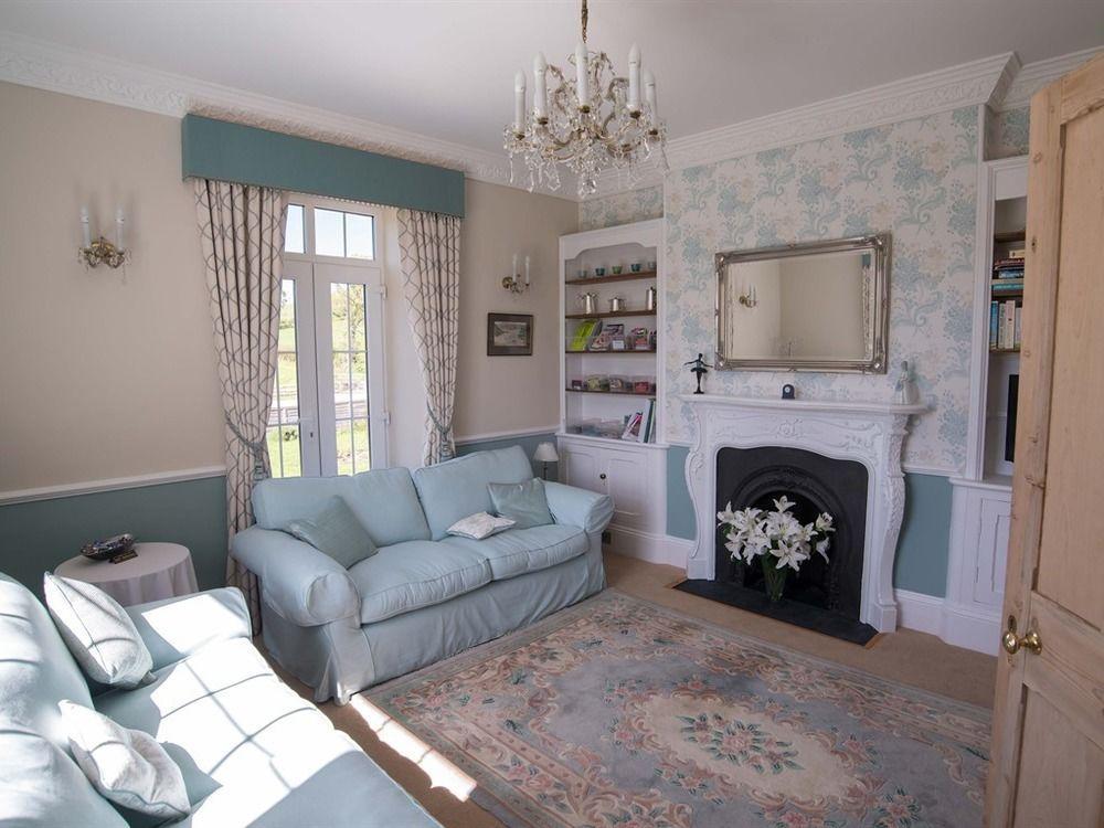 Bed and Breakfast Poole Farm Лонсестон Экстерьер фото